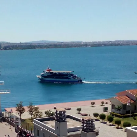 شقة Waterfront Luxury Sea View سالونيك